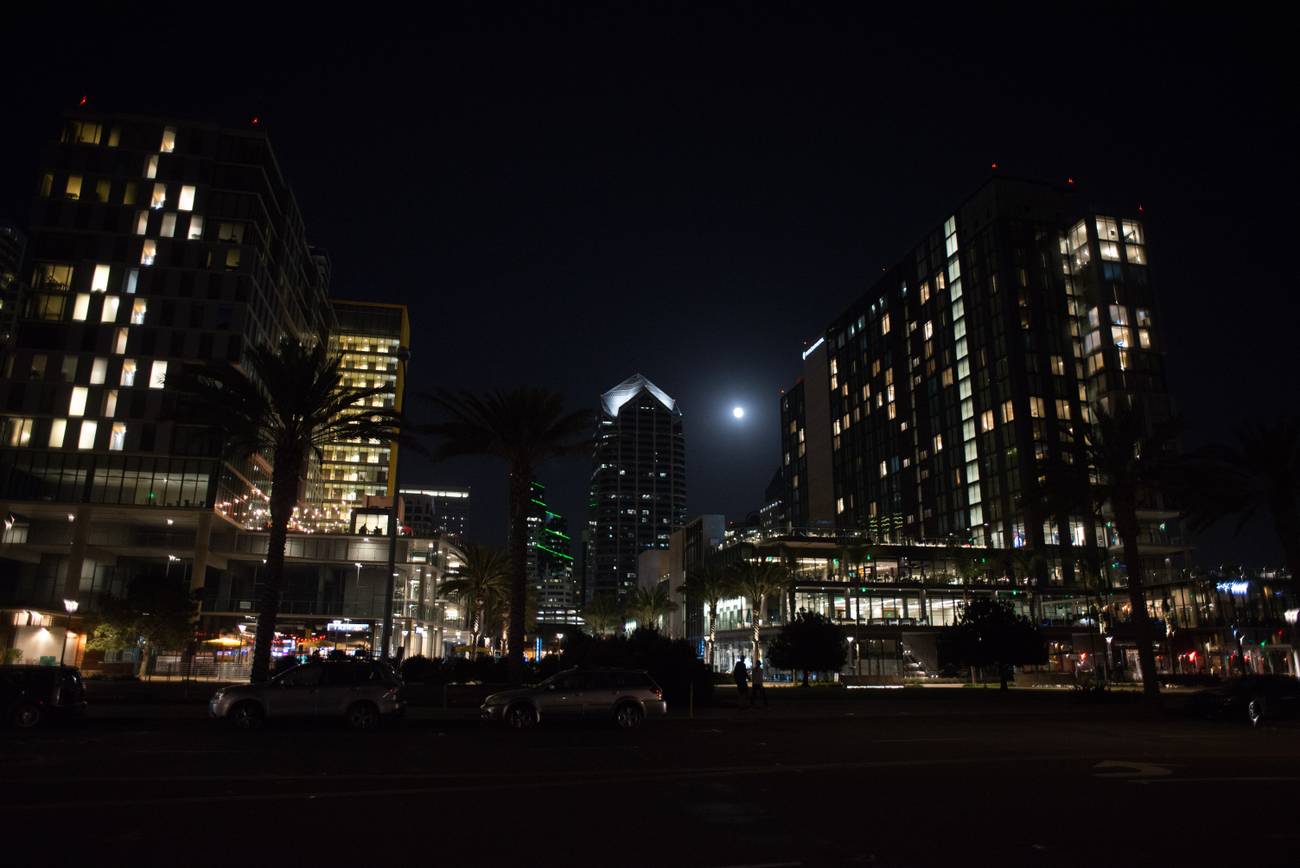 San Diego - nocą