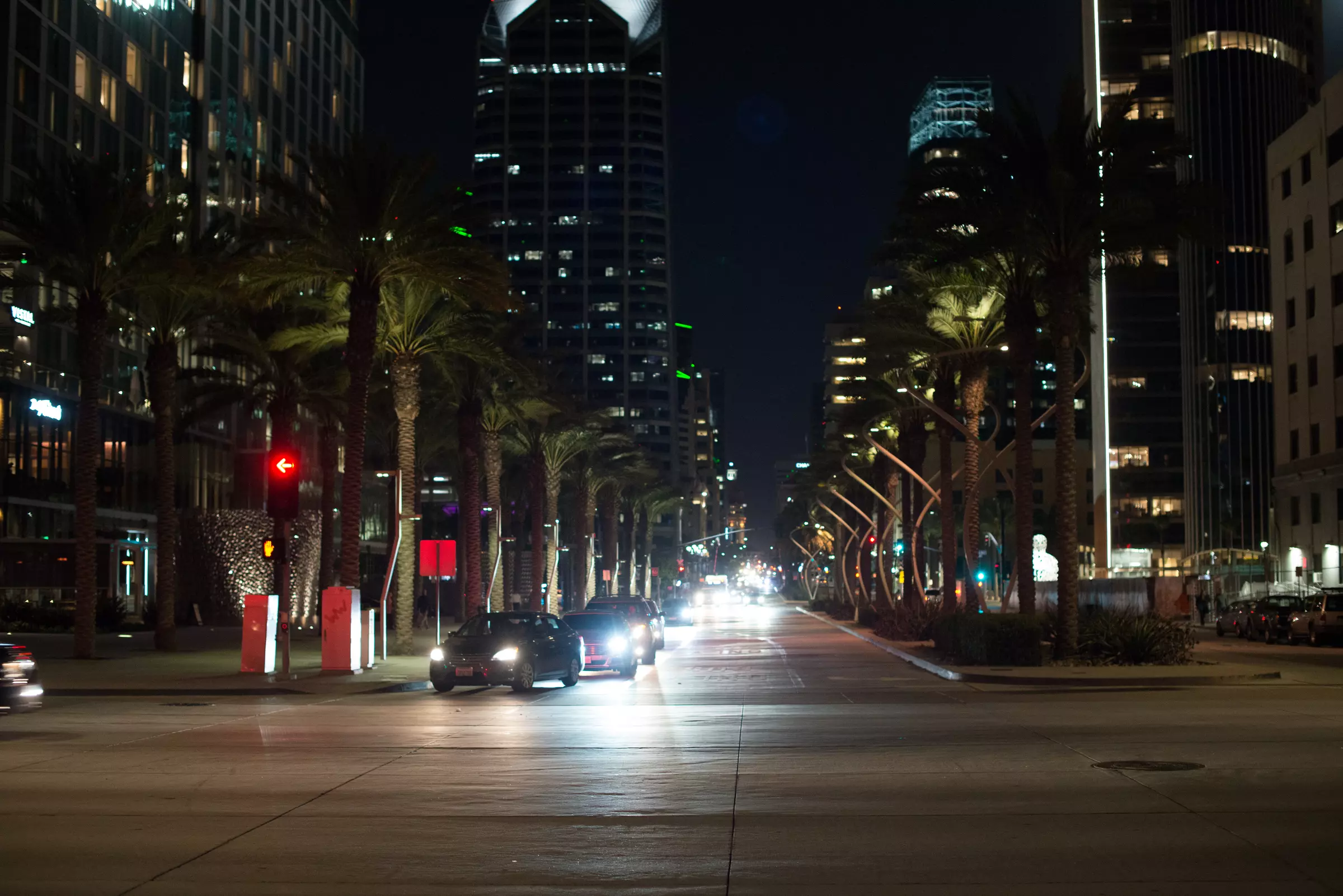 San Diego - skrzyżowanie i palmy :)