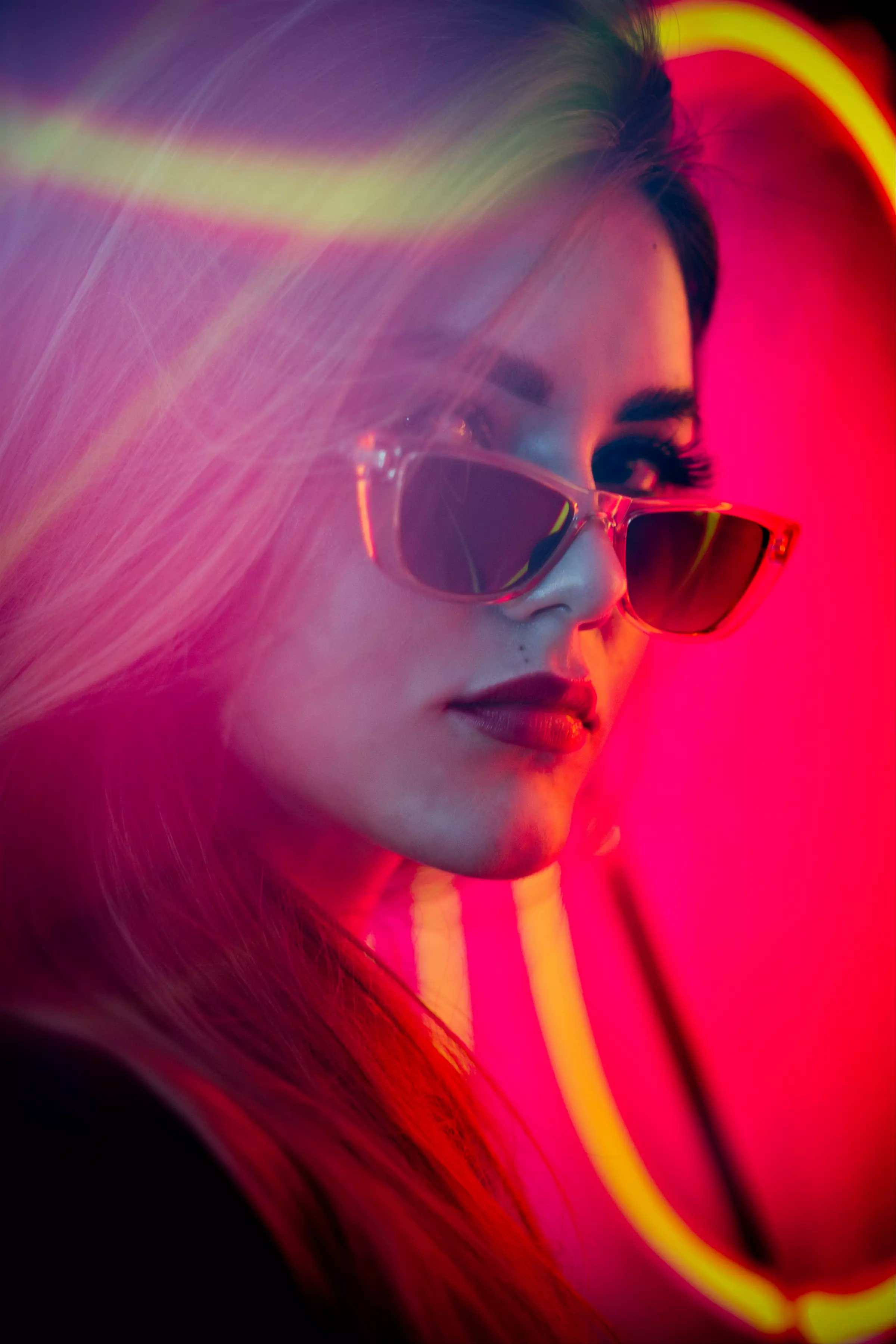 Ola - Neony-5398-x3.jpg